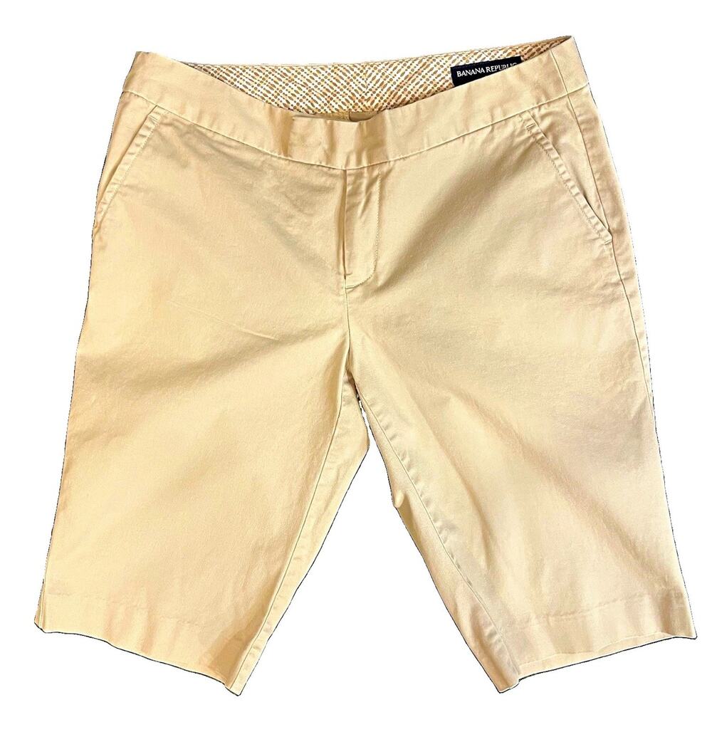 Banana Republic Womens Stretch Twill Bermuda Chino Shorts Pockets 4 Beige 8"